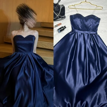 Tamsiai Mėlyna Satino Stebėjimo vakarines Sukneles Moterims, Elegantiškas, Grindų Ilgio Saudo-Line Promenadzie Suknelė Plisuotos vestidos de fiesta